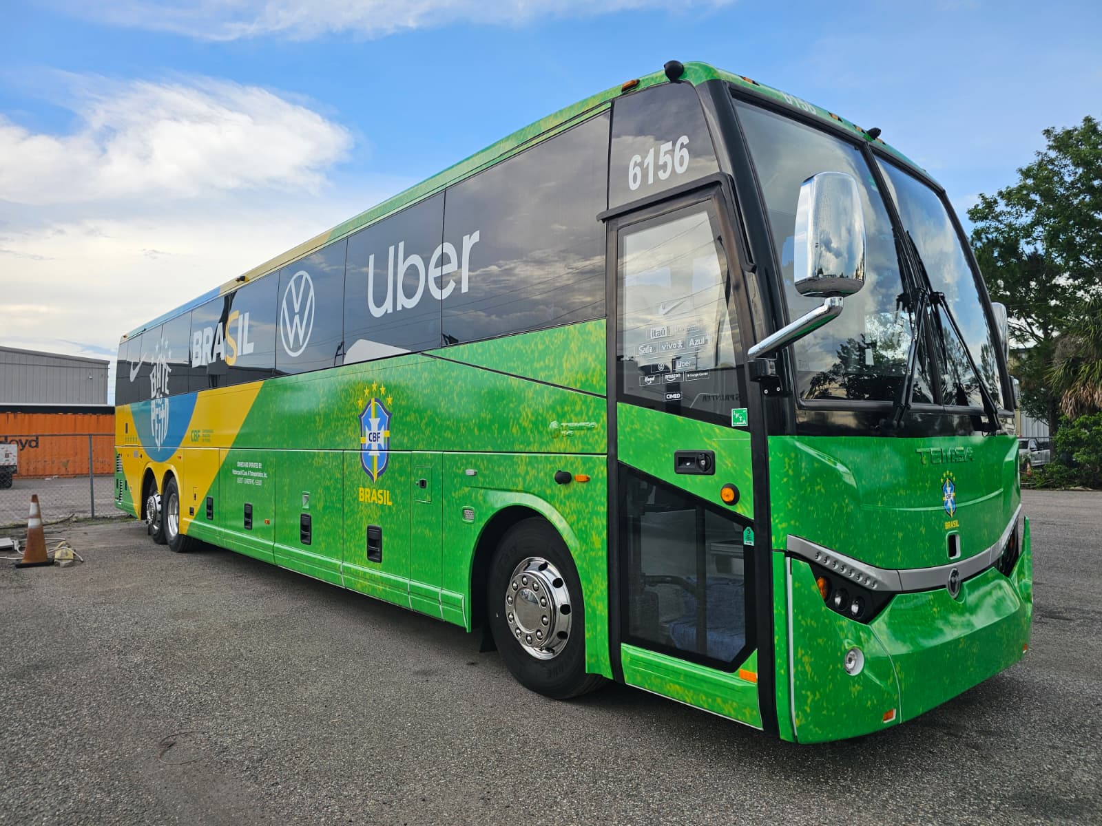 MCA charter motorcoach in CBF Brazil National Team livery