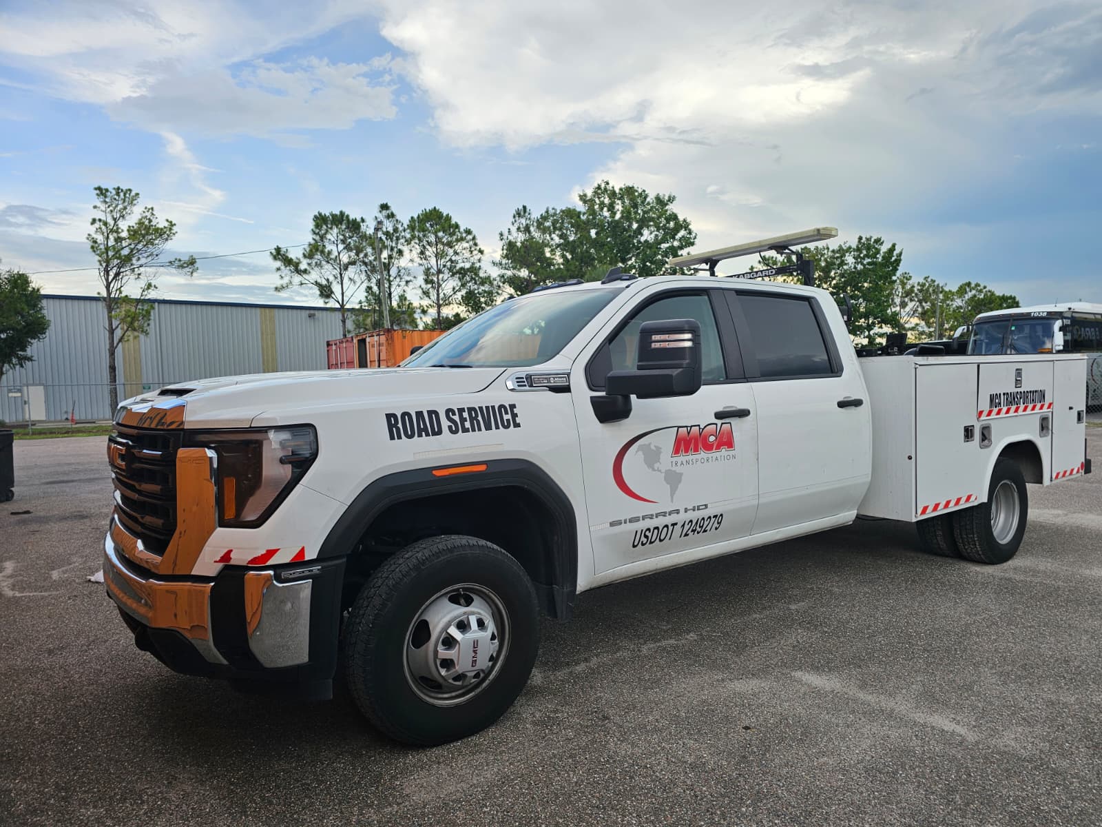 Road service · front line